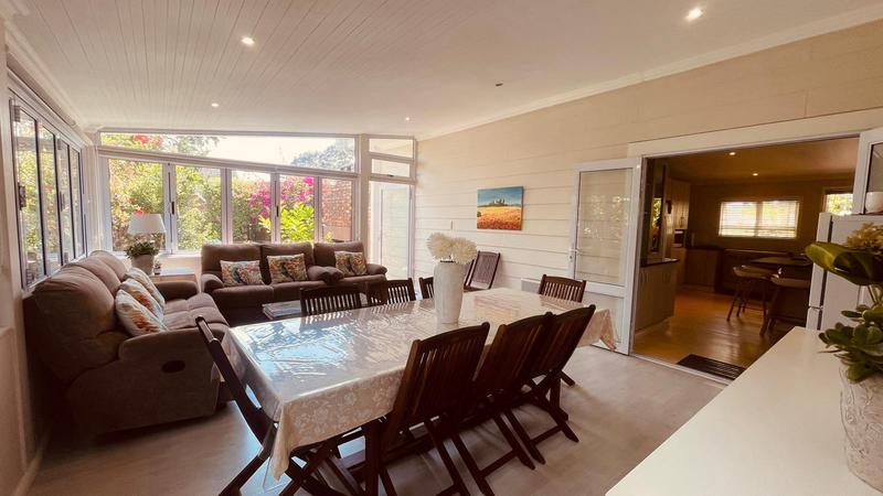 To Let 4 Bedroom Property for Rent in Keurbooms River Western Cape